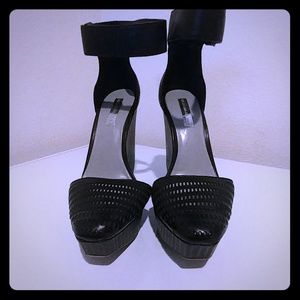 BCBG Maxazria Wedges